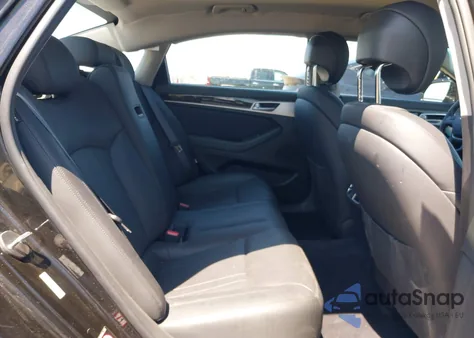 2018 Genesis G80 3.8 z USA, uszkodzony, nr VIN KMHGN4JE3JU284909